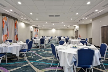 hilton garden inn tulsa broken arrow