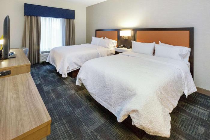 hampton inn and suites morgantown university town centre
