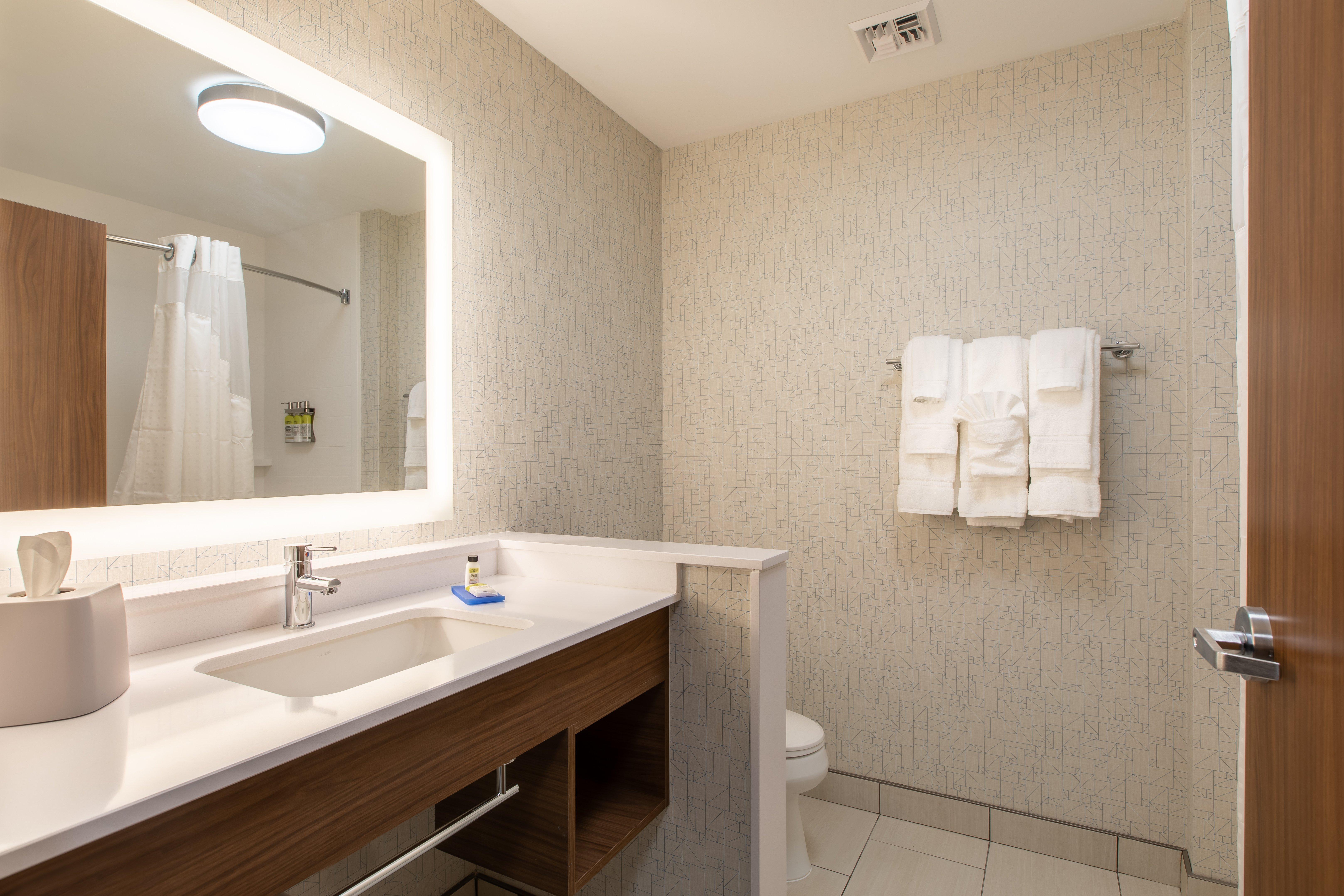 holiday inn express and suites greenville s piedmont by ihg