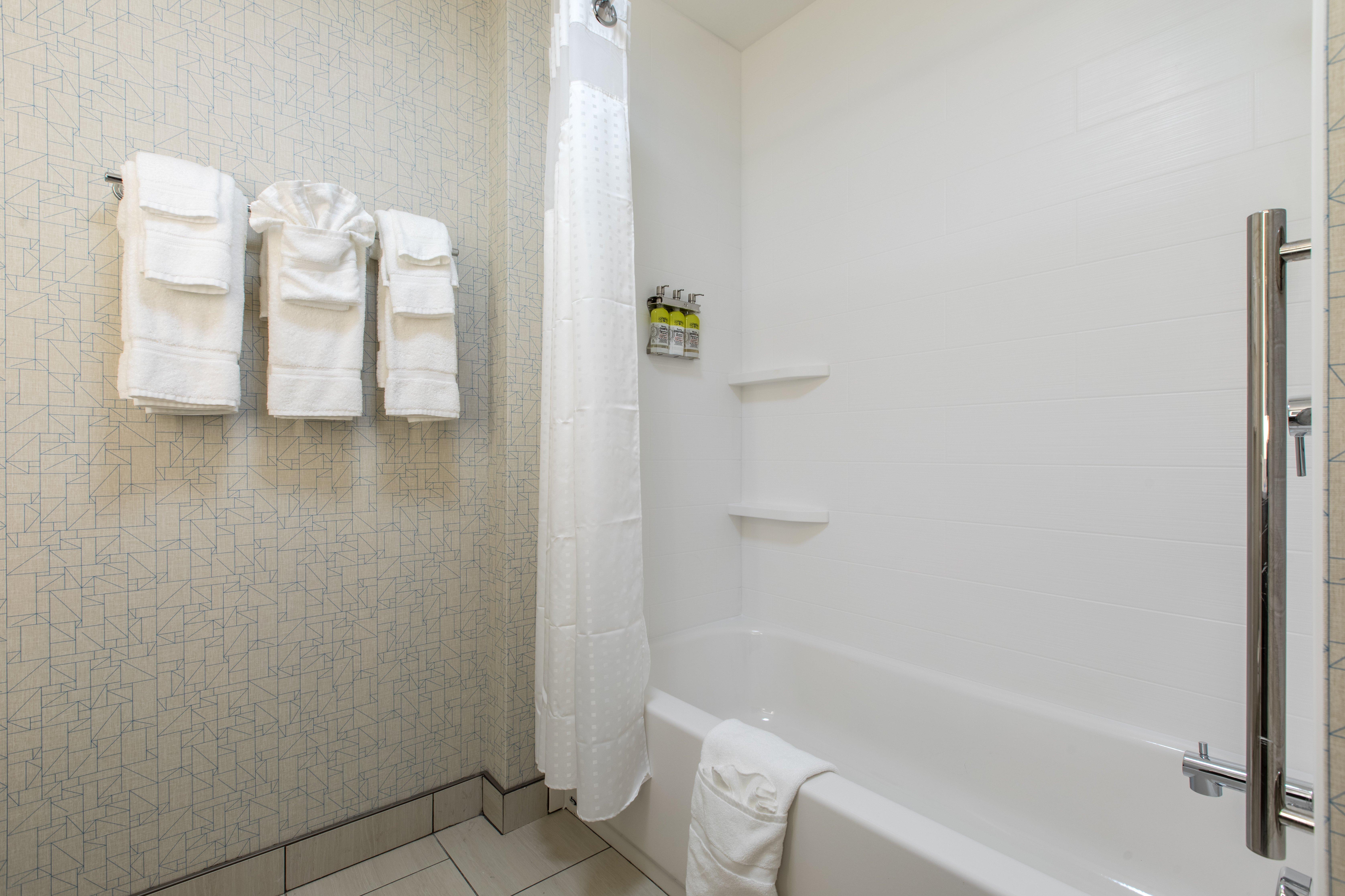 holiday inn express and suites greenville s piedmont by ihg