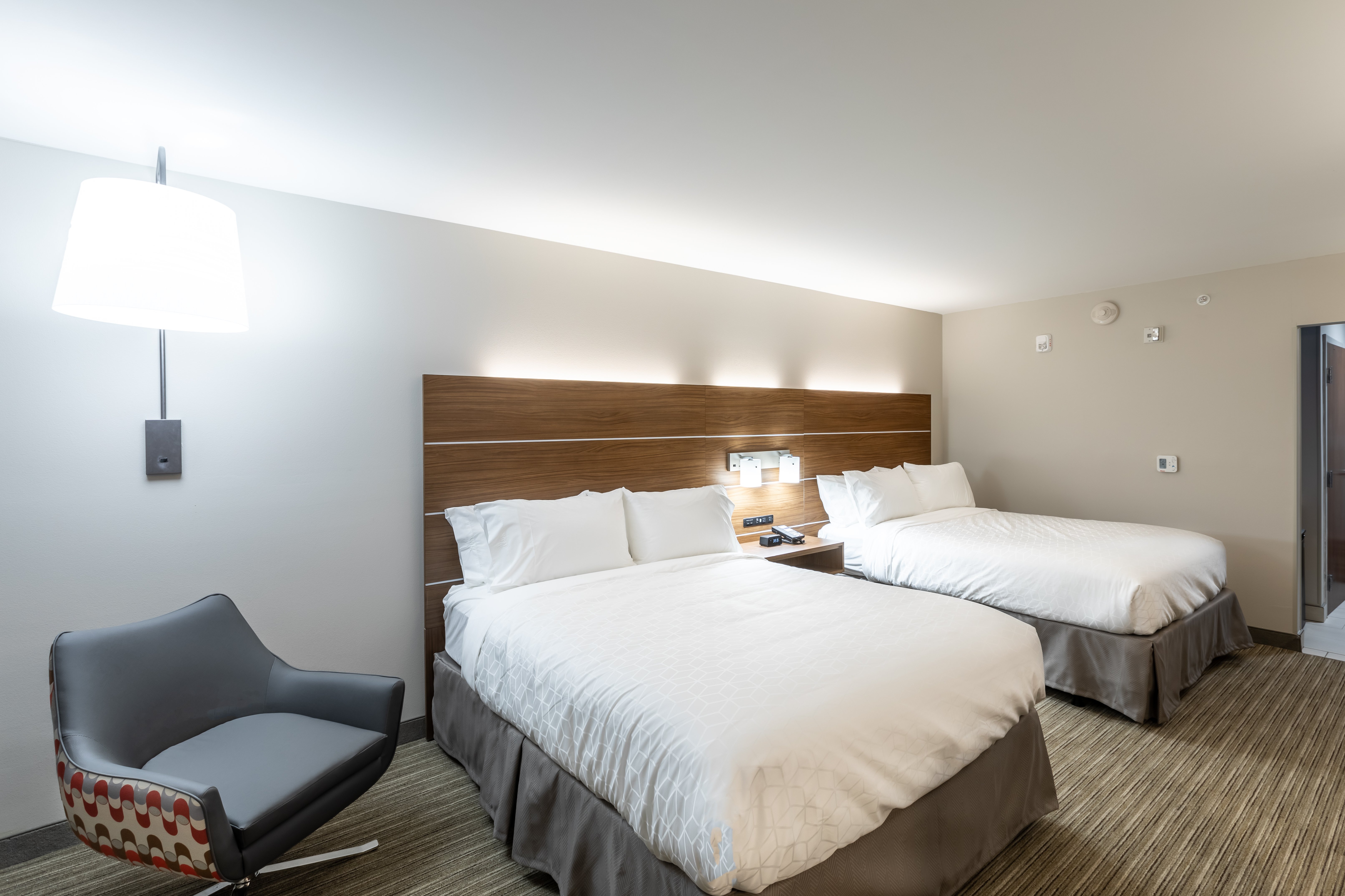 holiday inn express and suites greenville s piedmont by ihg