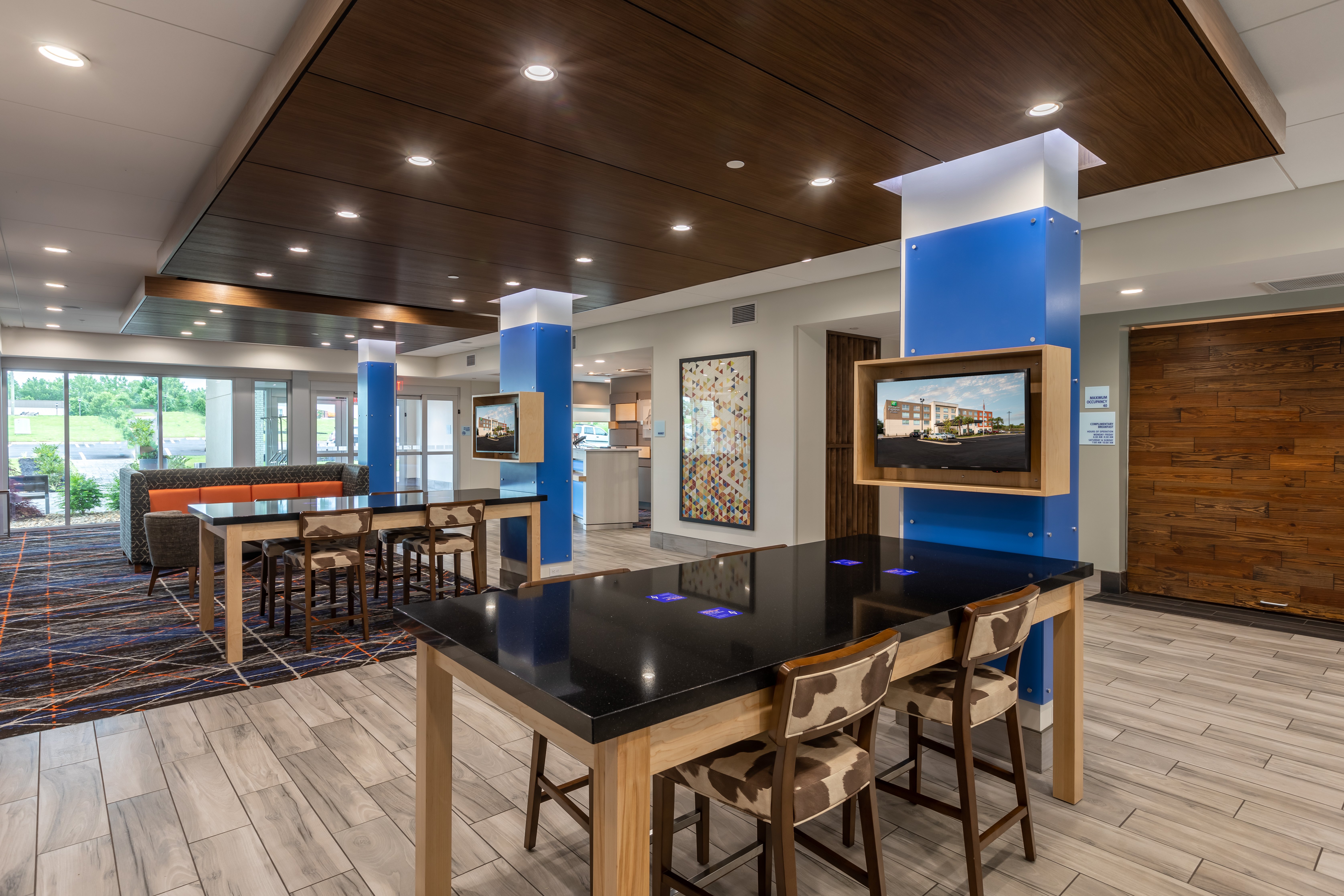 holiday inn express and suites greenville s piedmont by ihg