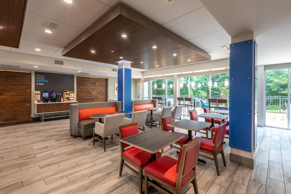 holiday inn express and suites greenville s piedmont by ihg