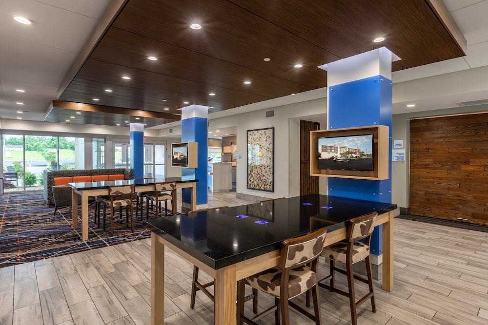 holiday inn express and suites greenville s piedmont by ihg