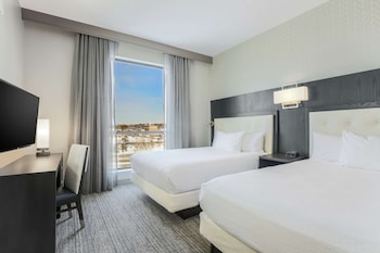 embassy suites by hilton syracuse destiny usa