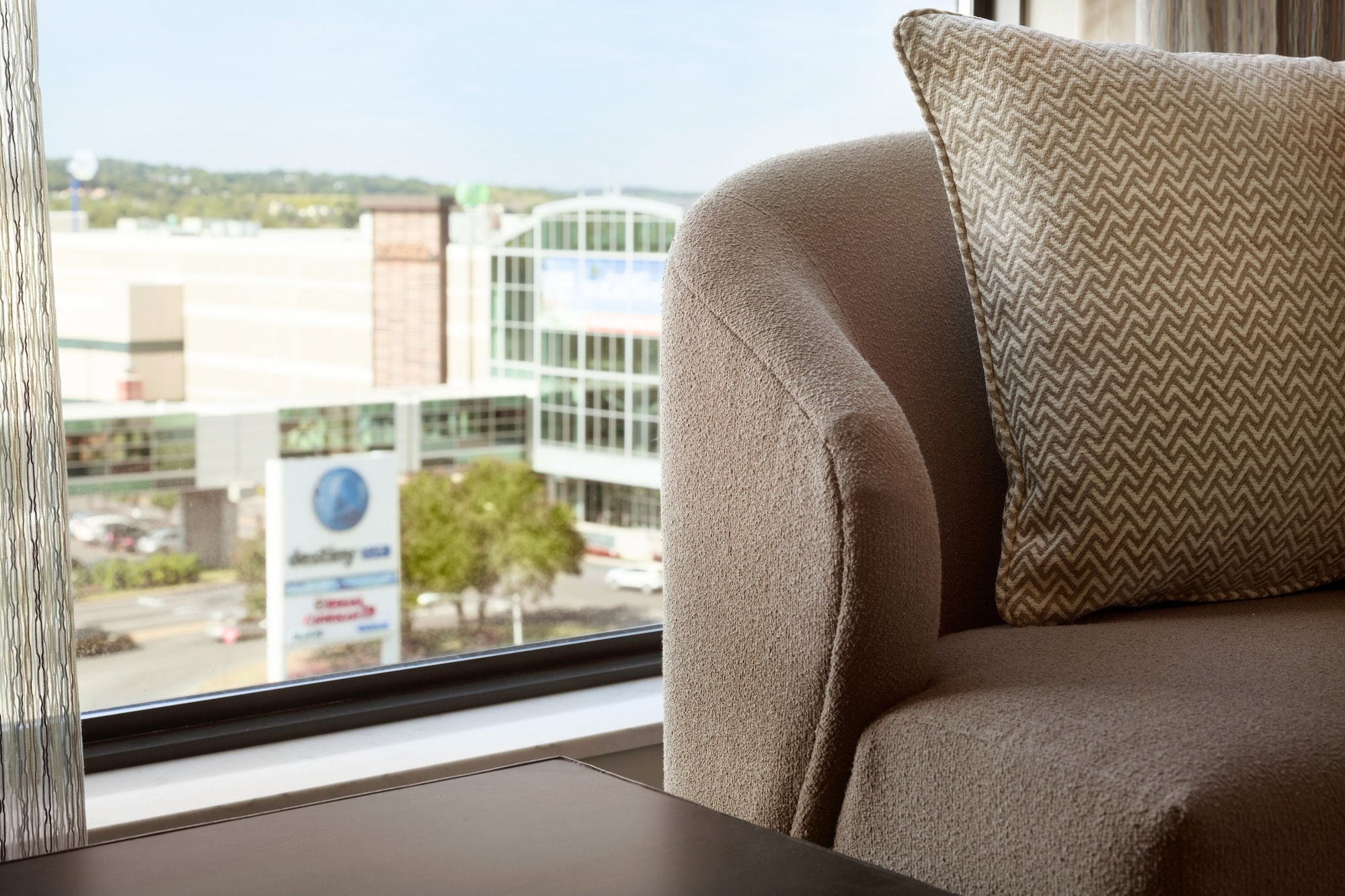 embassy suites by hilton syracuse destiny usa