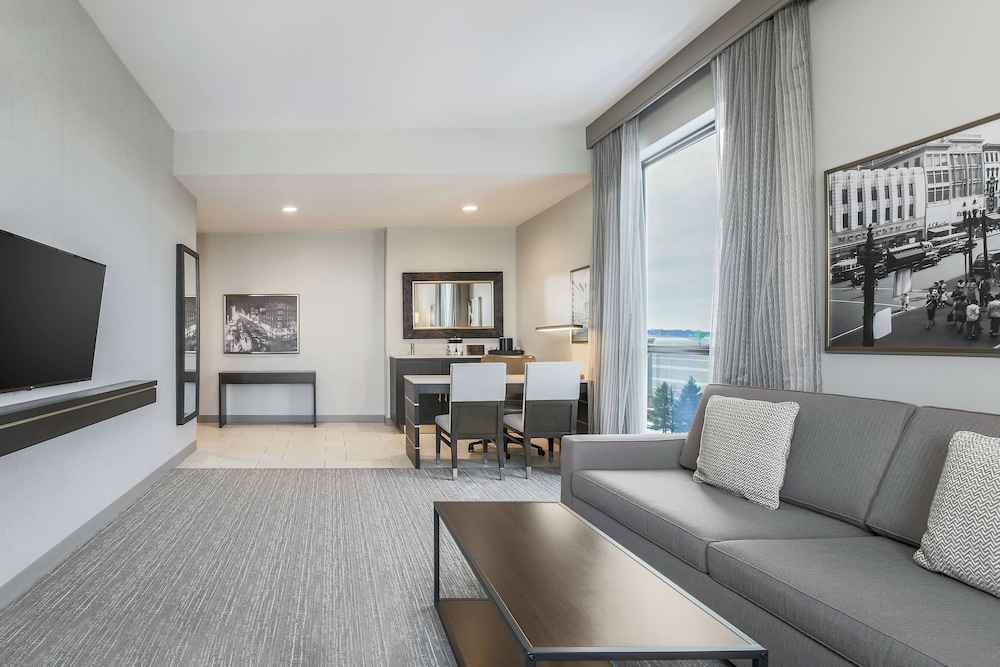 embassy suites by hilton syracuse destiny usa