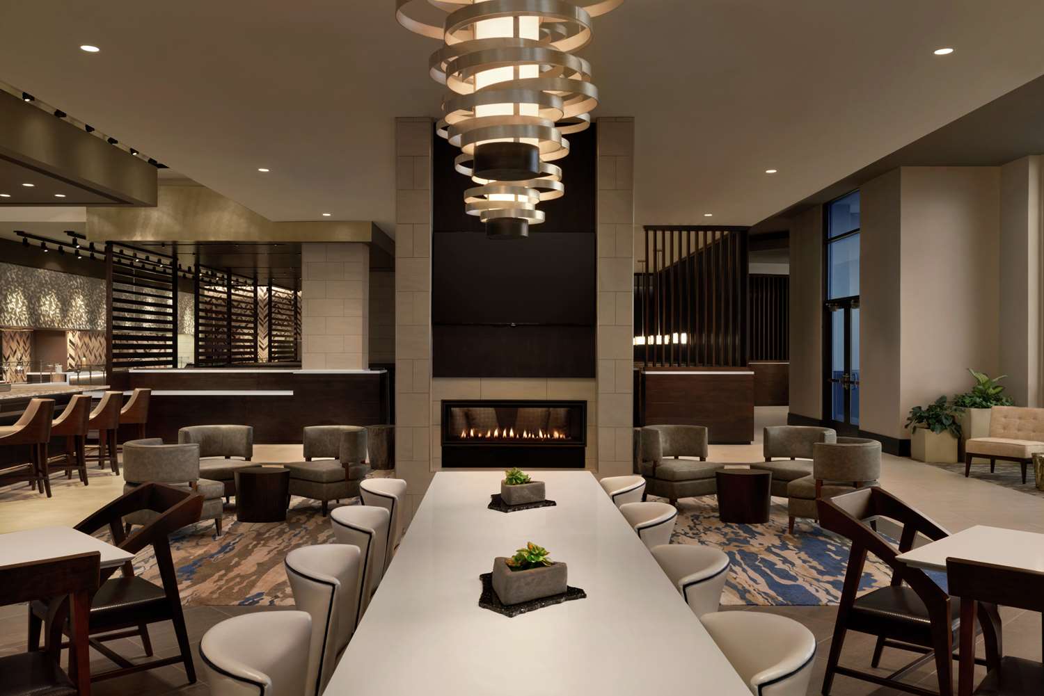 embassy suites by hilton syracuse destiny usa