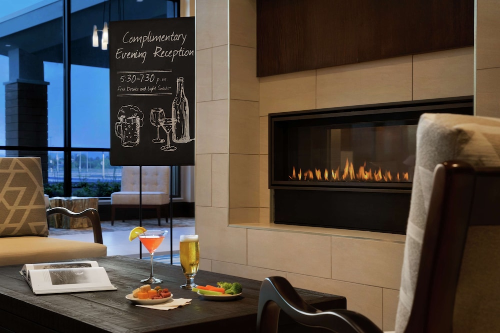 embassy suites by hilton syracuse destiny usa