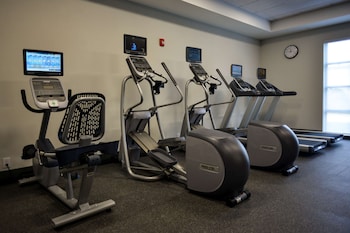 hilton garden inn louisville mall of st matthews