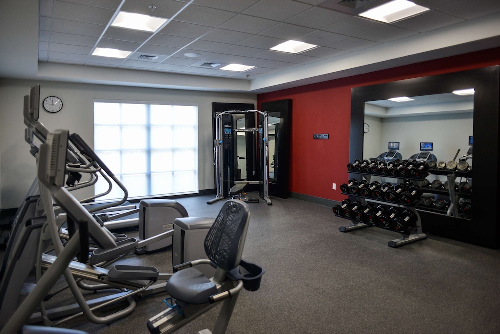 hilton garden inn louisville mall of st matthews