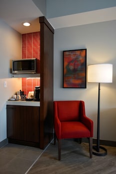 hilton garden inn louisville mall of st matthews