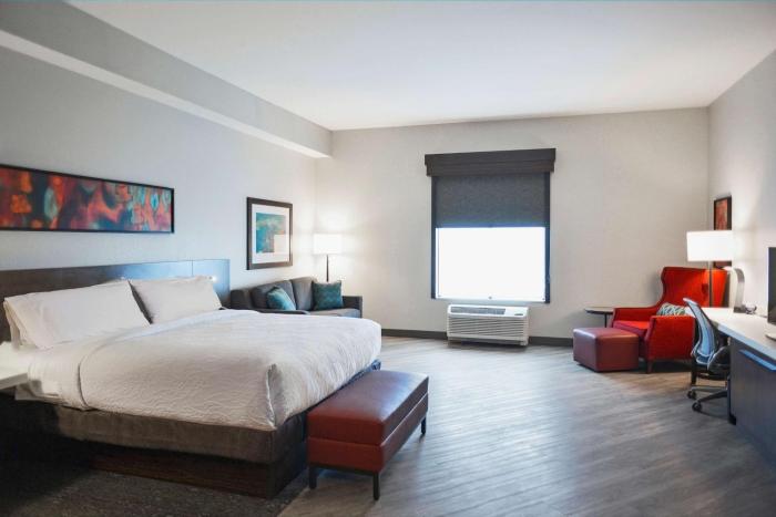 hilton garden inn louisville mall of st matthews