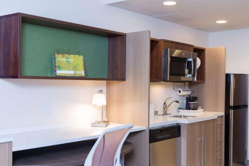 home2 suites by hilton louisville downtown nulu