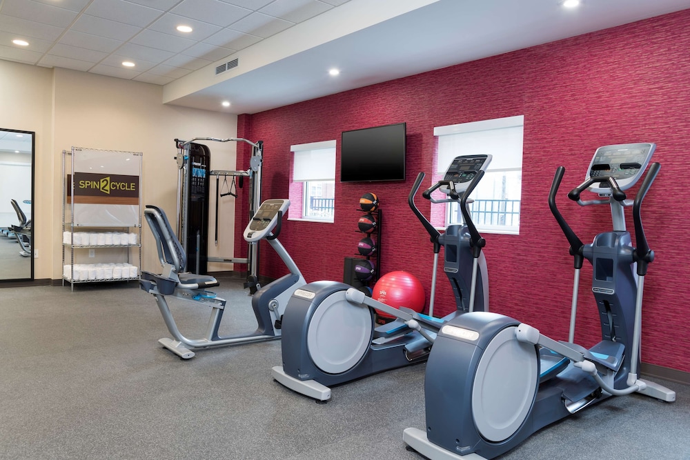 home2 suites by hilton louisville downtown nulu