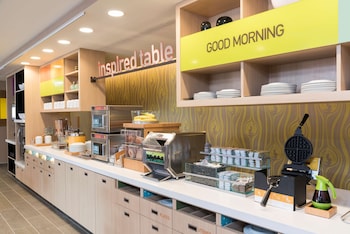 home2 suites by hilton louisville downtown nulu