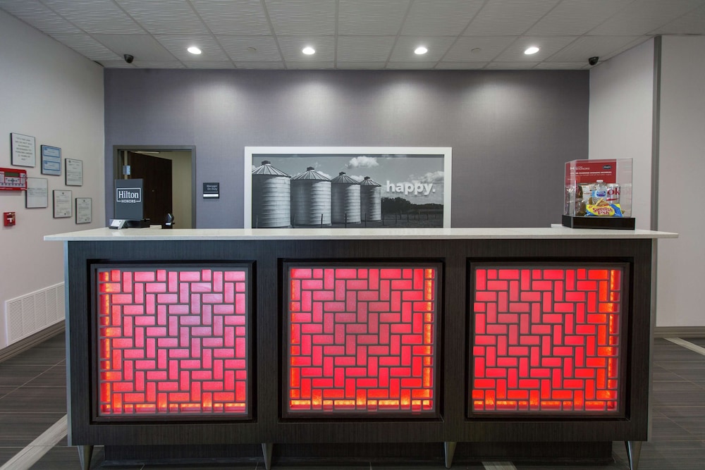 Hampton Inn & Suites Stroud,Oklahoma City>>Chandler,3 star