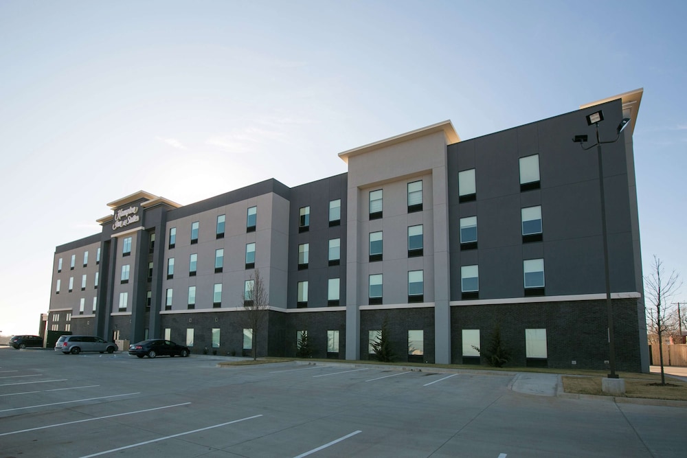 Hampton Inn & Suites Stroud,Oklahoma City>>Chandler,3 star