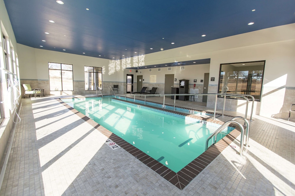 Hampton Inn & Suites Stroud,Oklahoma City>>Chandler,3 star