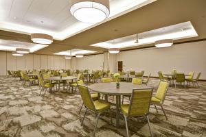 home2 suites by hilton dallas at baylor scott and white
