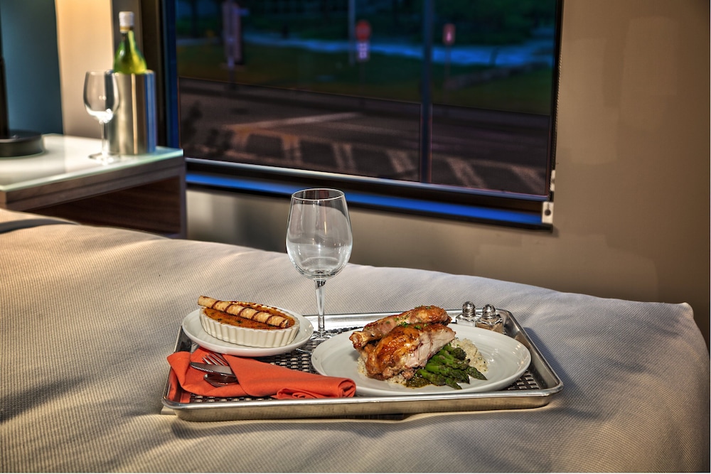 hotel indigo pittsburgh university oakland by ihg