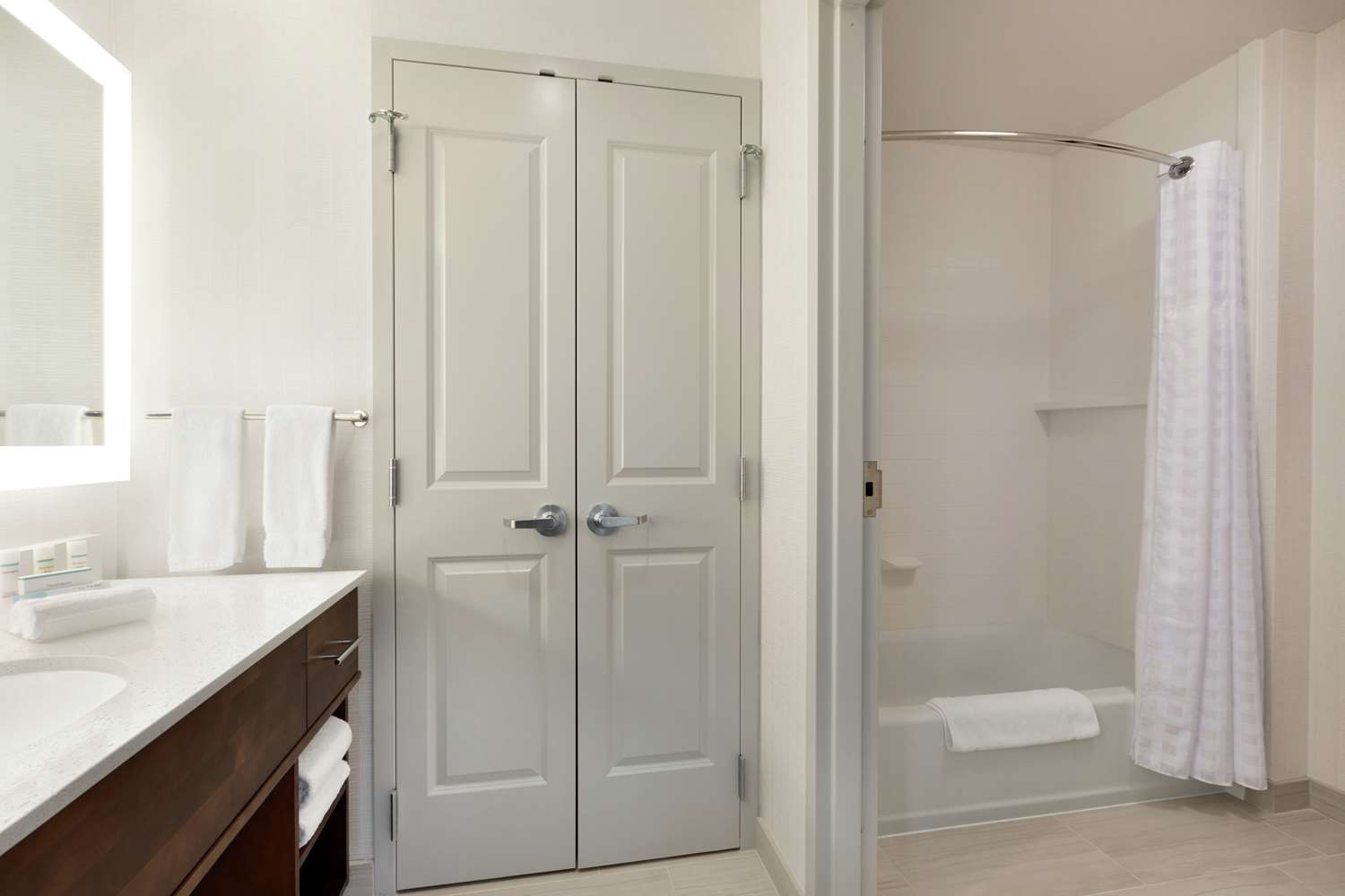 homewood suites by hilton arlington rosslyn key bridge