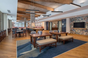 hampton inn and suites portland pearl district