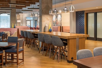 hampton inn and suites portland pearl district