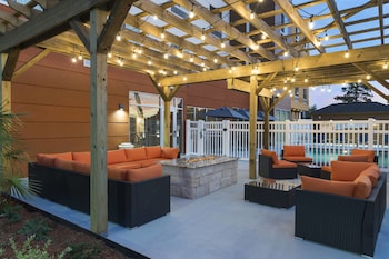 fairfield inn and suites by marriott west monroe