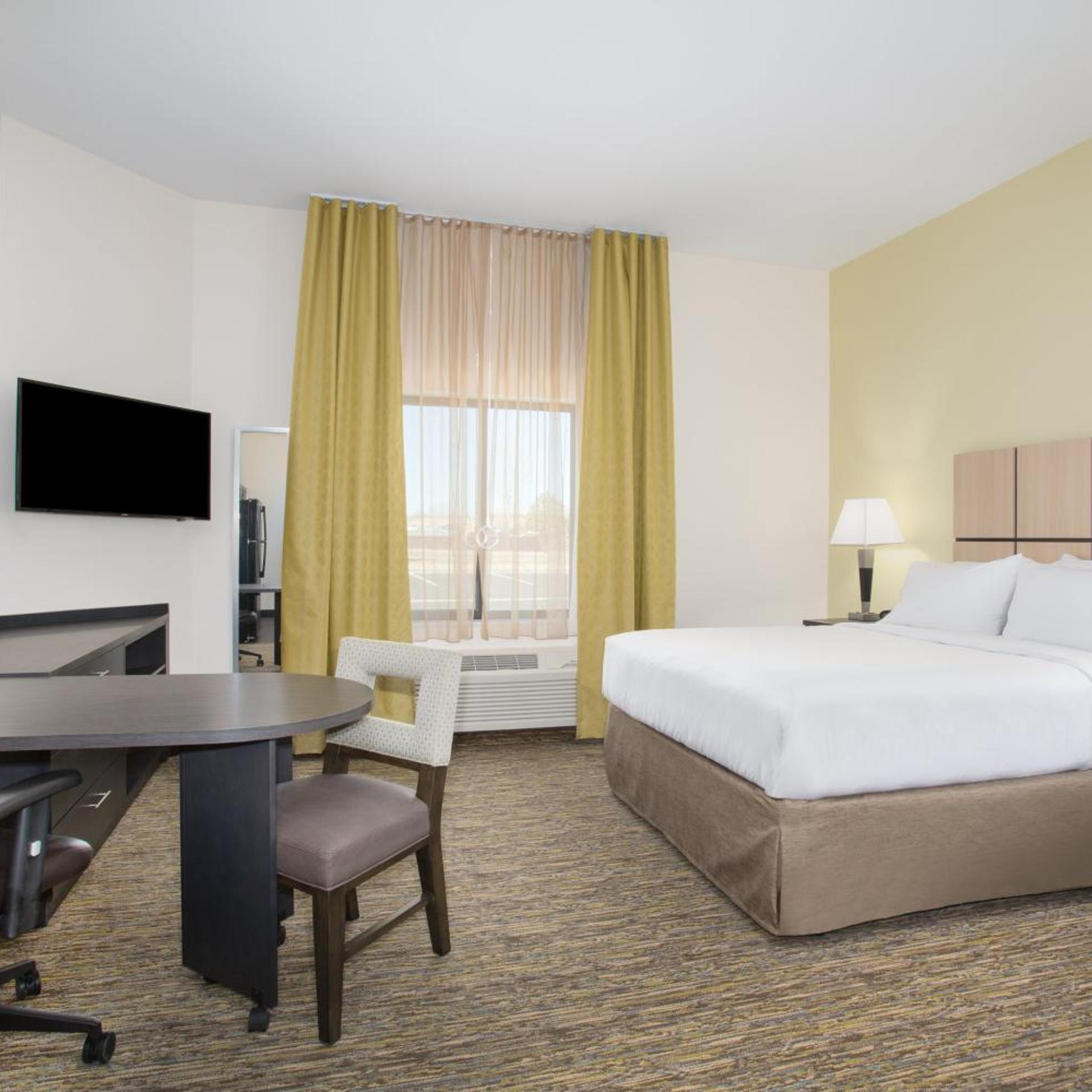 candlewood suites pueblo by ihg