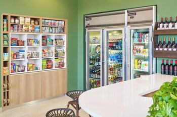 element west des moines