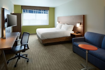 hol inn exp cincinnati north liberty way