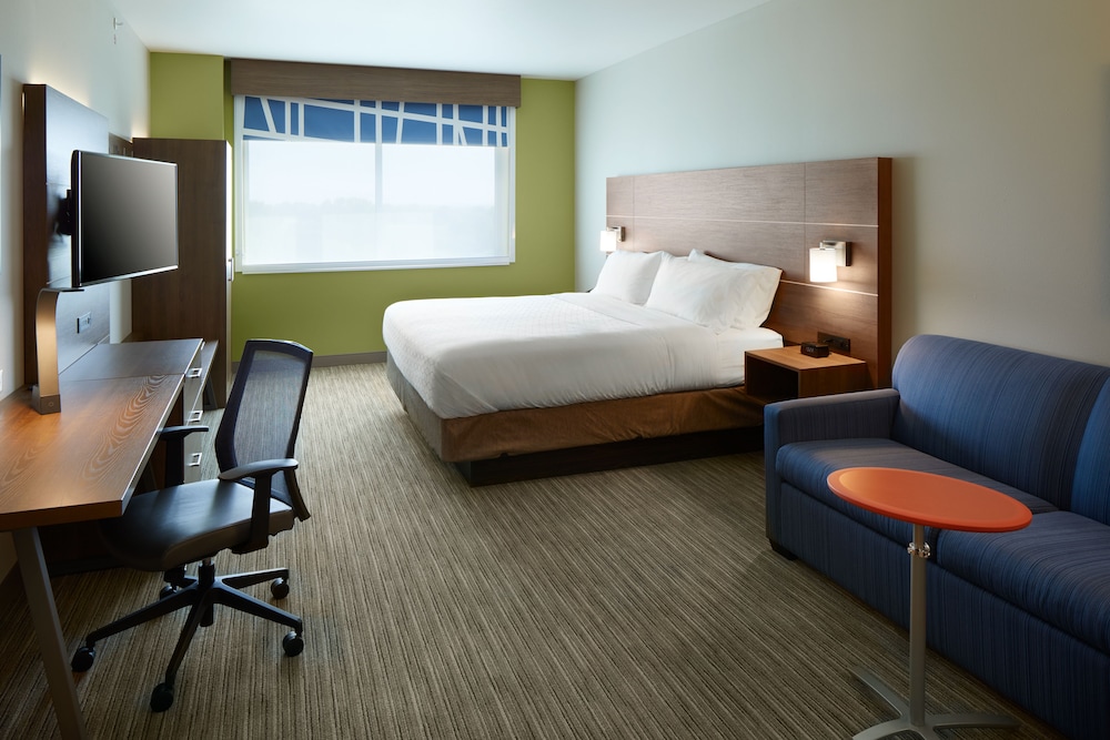 hol inn exp cincinnati north liberty way