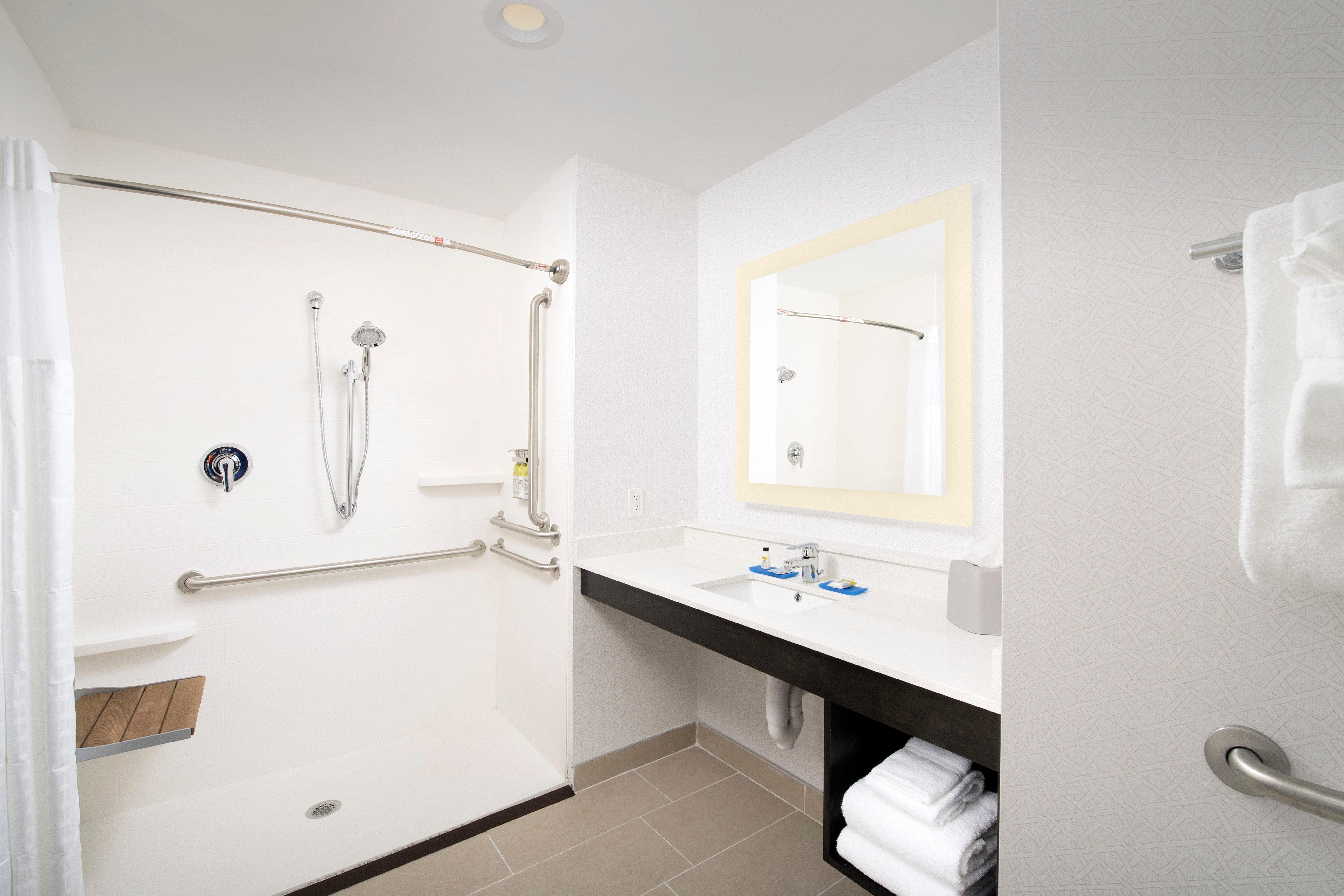 holiday inn express and suites north brunswick by ihg