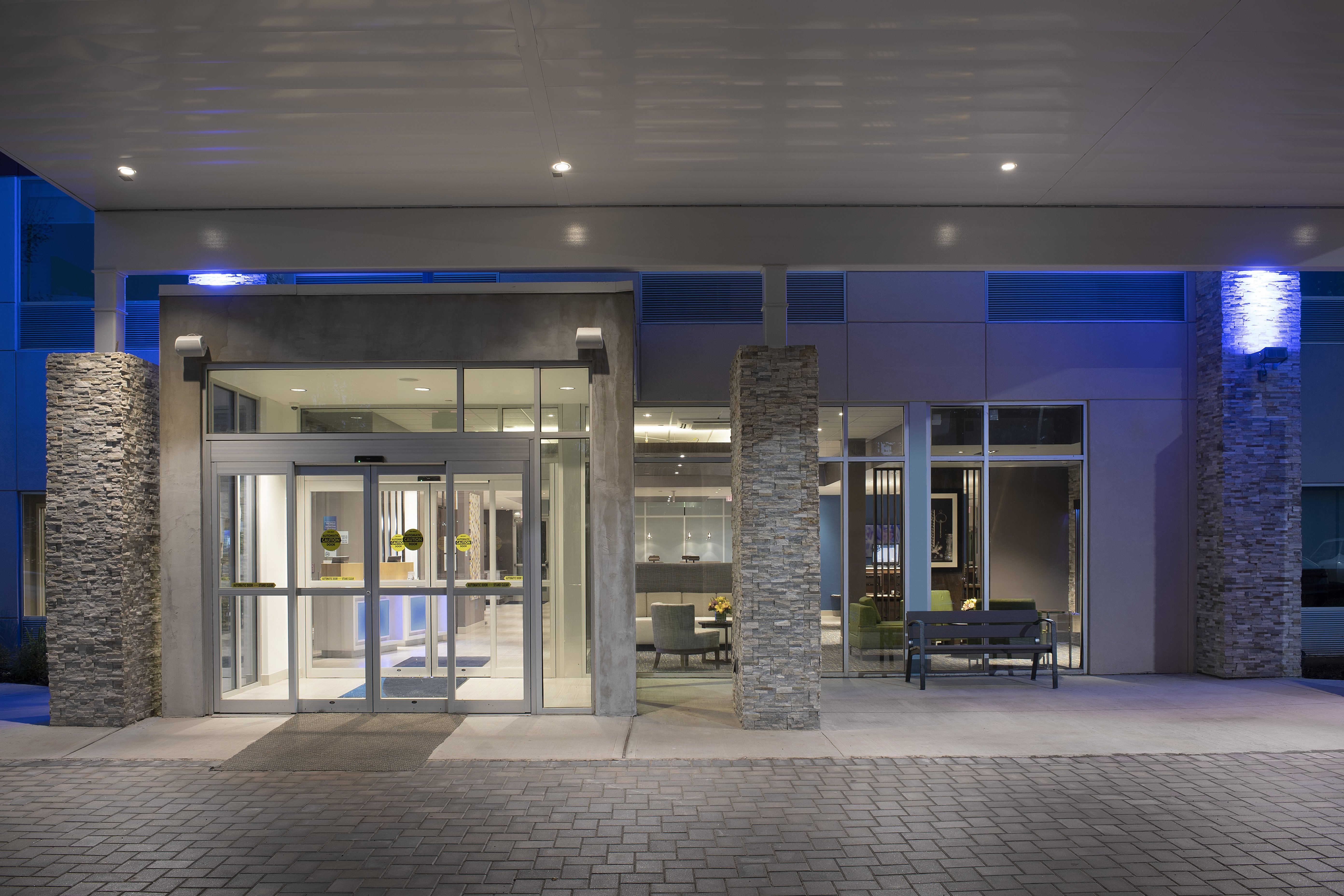 holiday inn express and suites north brunswick by ihg
