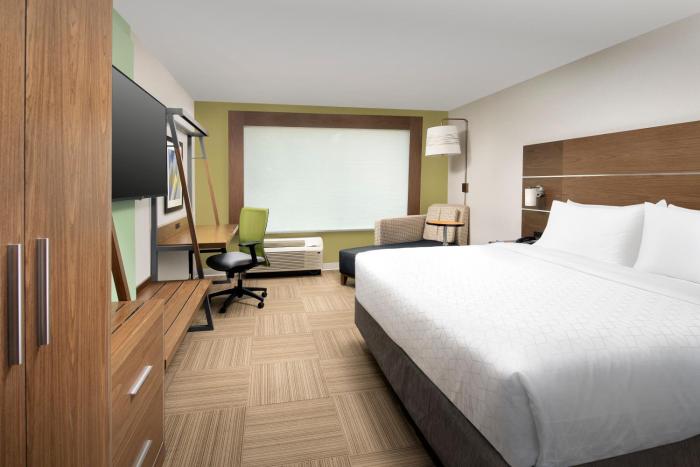 holiday inn express and suites north brunswick by ihg