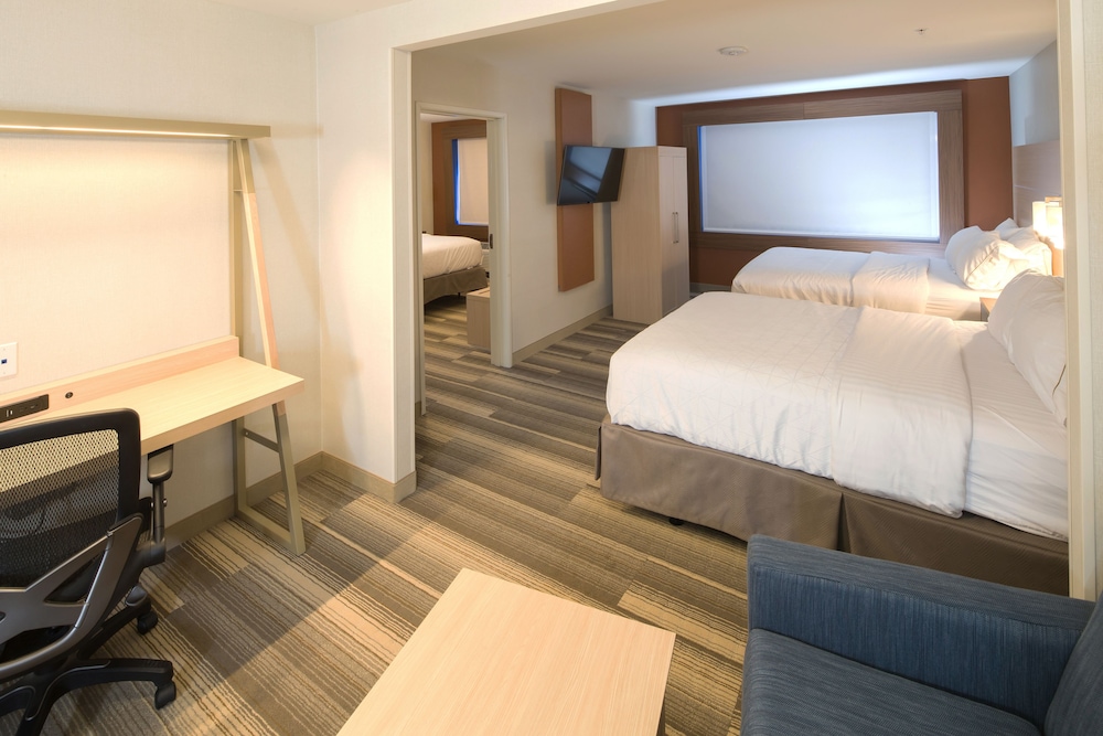 holiday inn express and suites gaylord by ihg