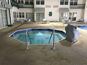 grand hinckley inn