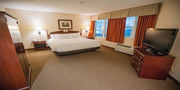 grand hinckley inn