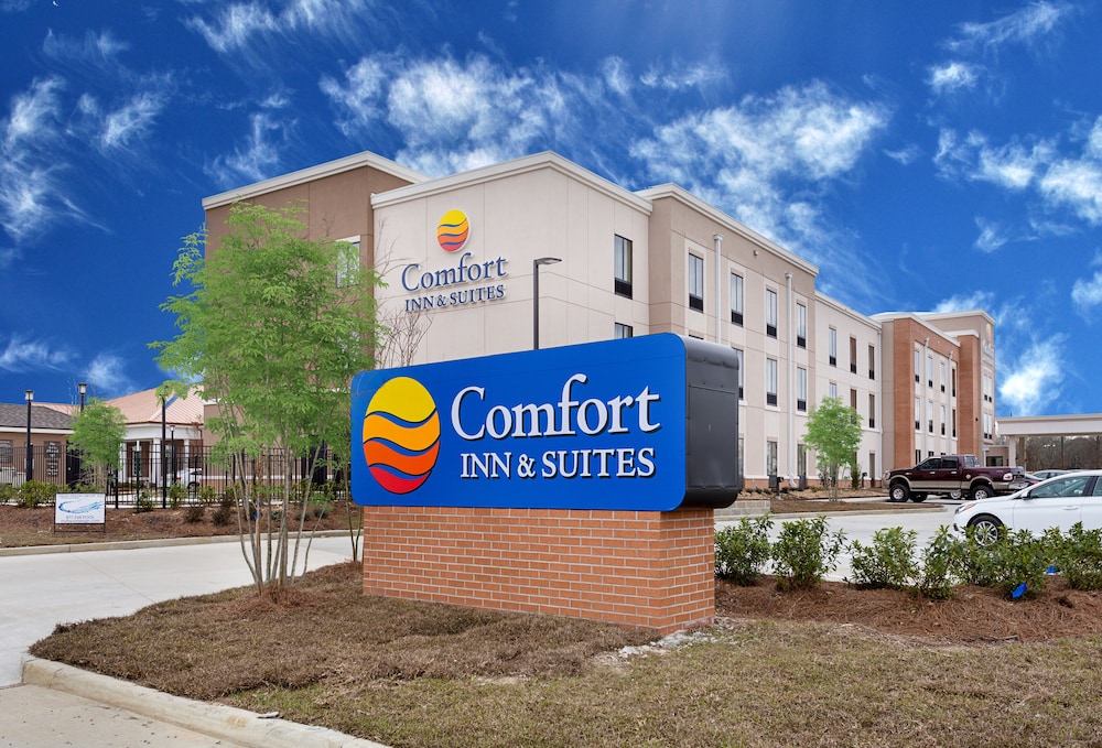 comfort inn and suites