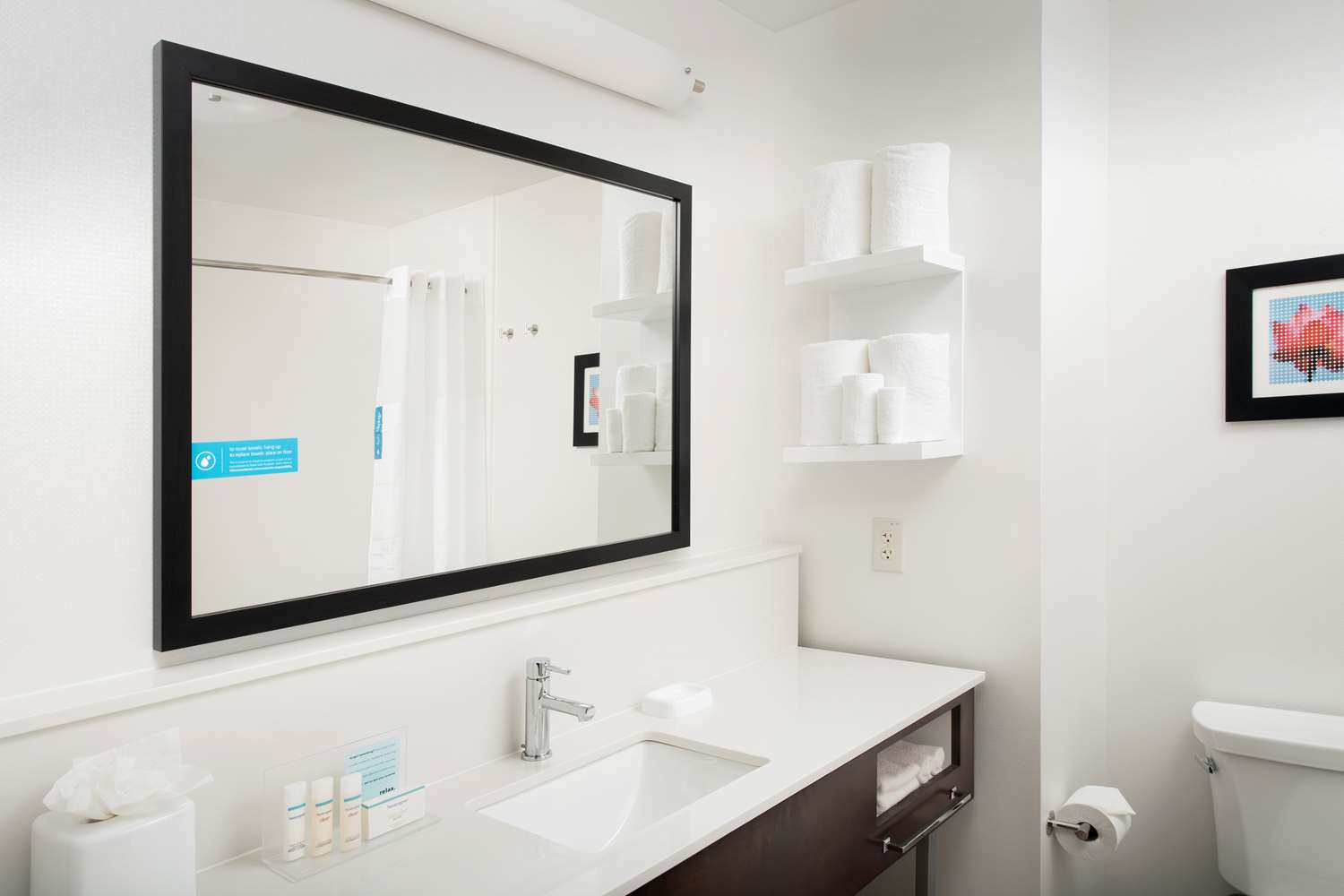 hampton inn and suites san antonio lackland afb seaworld