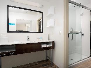 hampton inn and suites san antonio lackland afb seaworld