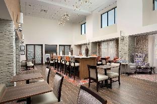 hampton inn and suites san antonio lackland afb seaworld