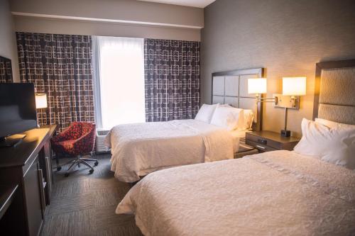 hampton inn pontiac