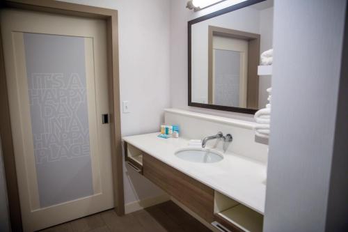 hampton inn pontiac