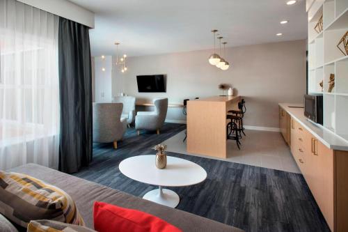 residence inn by marriott new york long island east end