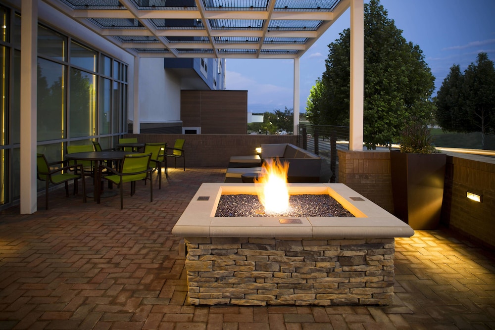 springhill suites by marriott kansas city lenexa city center