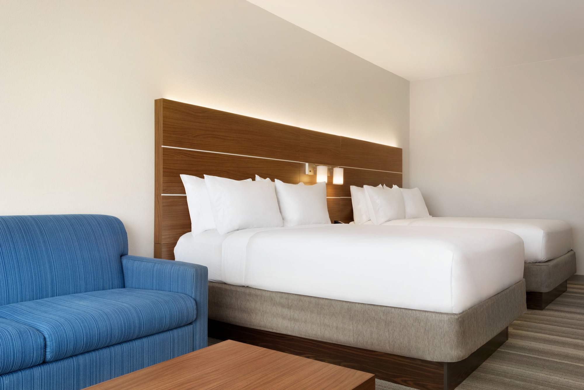 holiday inn express and suites cincinnati south wilder by ihg
