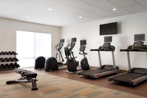 holiday inn express and suites cincinnati south wilder by ihg