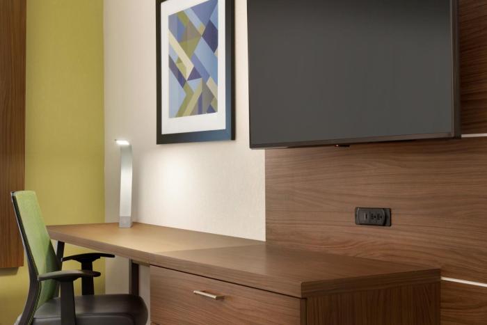 holiday inn express and suites cincinnati south wilder by ihg